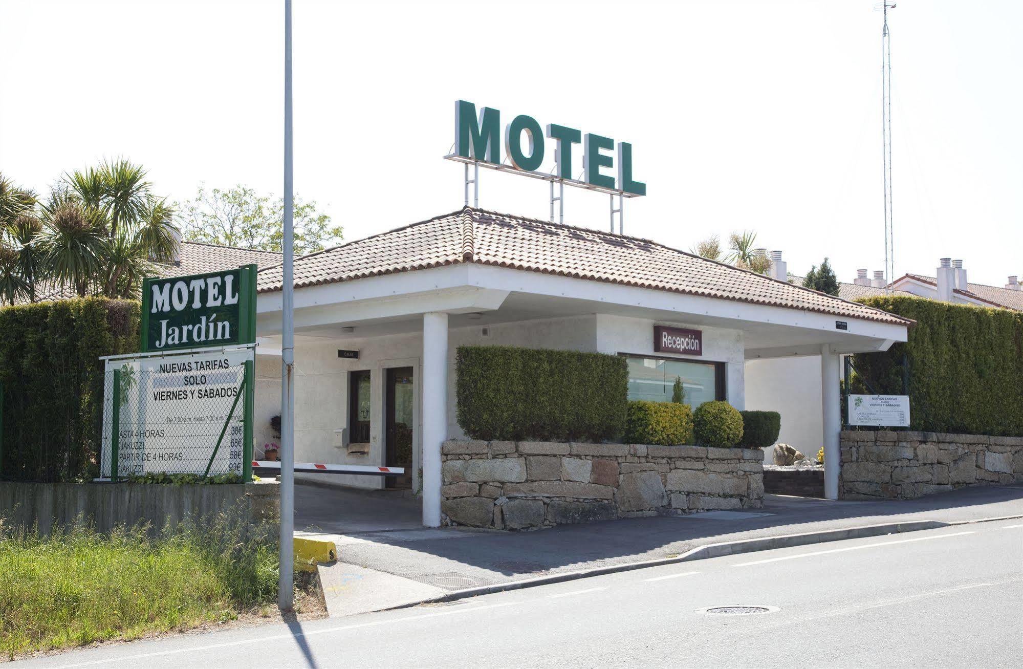Motel Jardin オレイロス エクステリア 写真