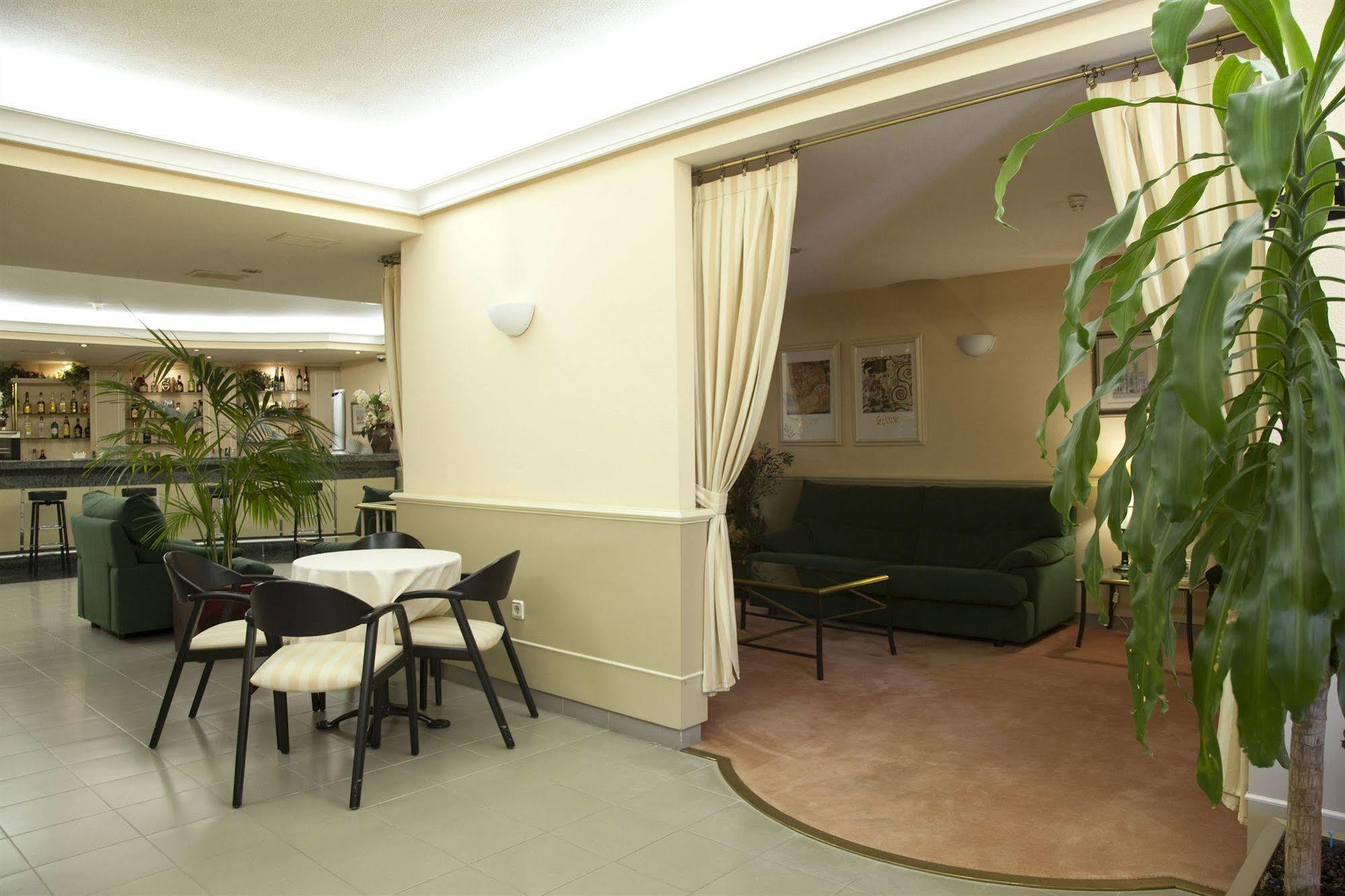 Motel Jardin オレイロス エクステリア 写真